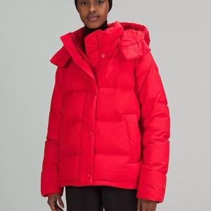 Lululemon Wunder Puff size 4